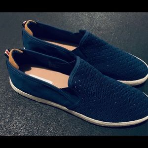 Steve Madden Casual Slip On Shoes!